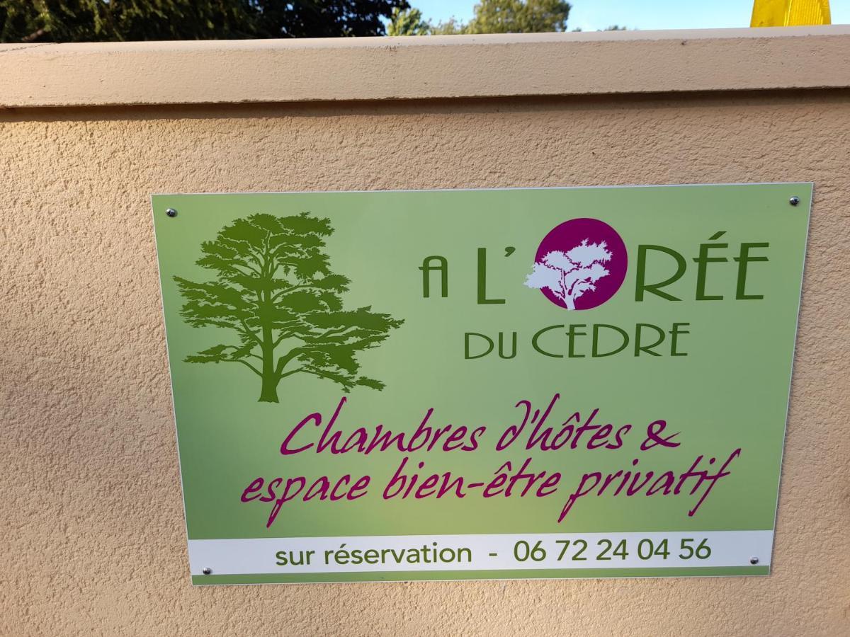 A L'Oree Du Cedre Hotel Pouzauges Kültér fotó