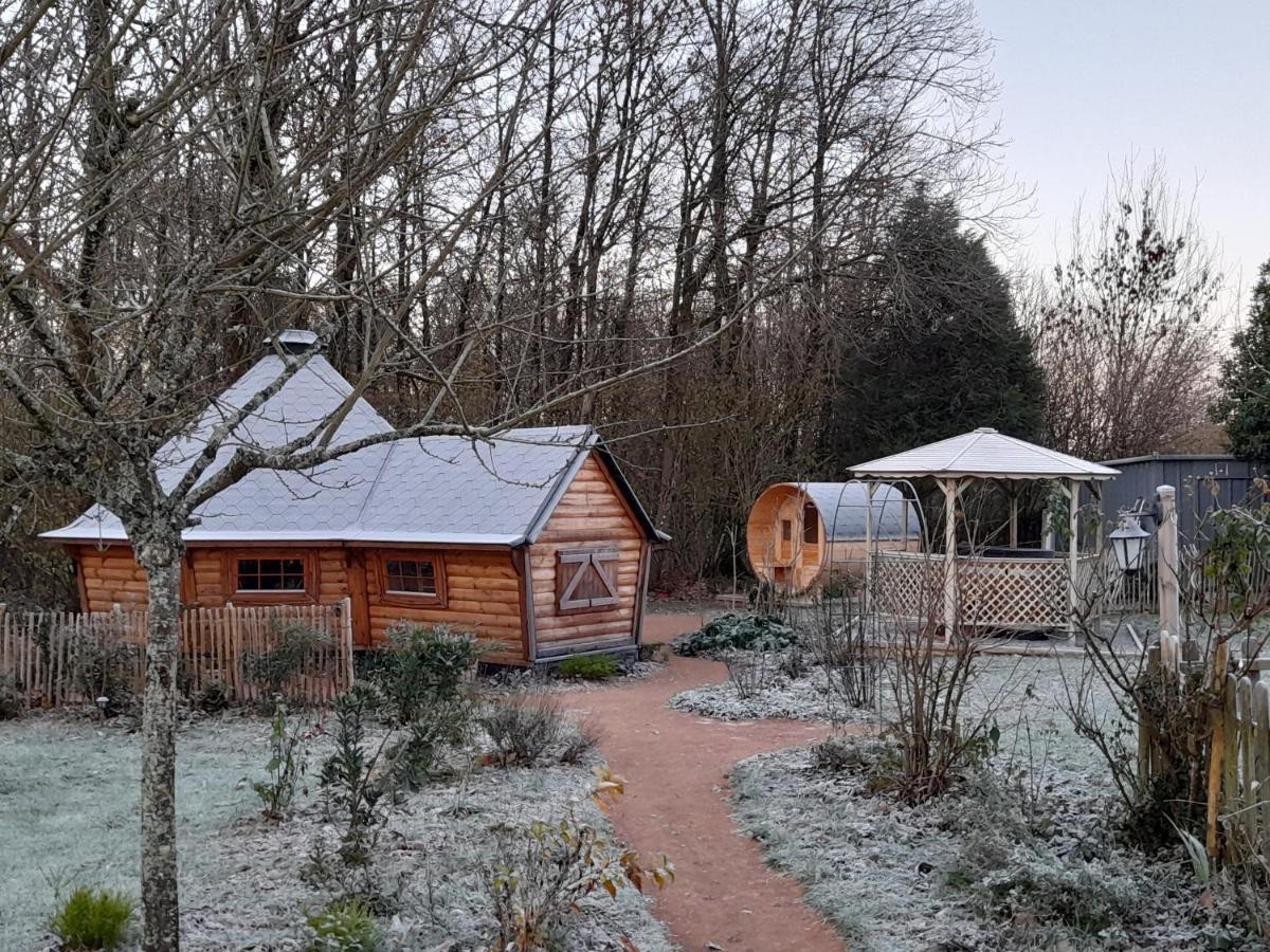 A L'Oree Du Cedre Hotel Pouzauges Kültér fotó